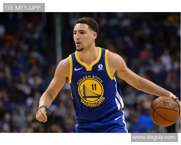 勇士逆转奇才第4节精彩对决展现球队韧性与拼搏精神 勇士逆转奇才第4节精彩对决展现球队韧性与拼搏精神