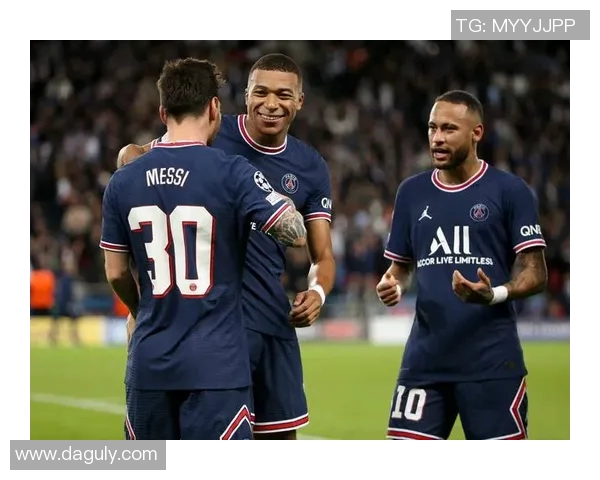 巴黎日耳曼迎战图尔慈争夺法甲积分榜重要胜利