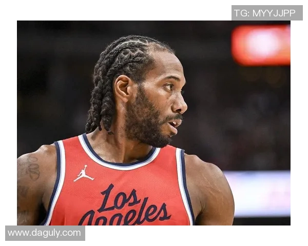 莱昂纳德缺席引发热议快船队遭到NBA正式警告