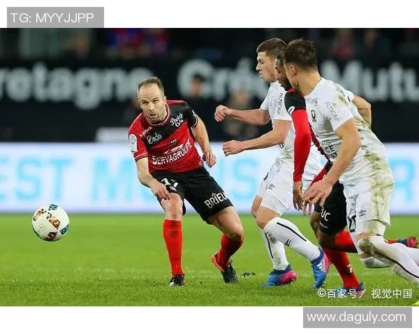 里昂与甘冈精彩对决直播时间及观看方式全攻略 里昂与甘冈精彩对决直播时间及观看方式全攻略