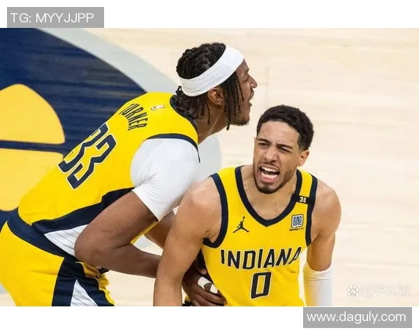 2007年NBA经典对决火箭队与雄鹿队精彩比赛录像回顾与分析